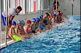 Nilüfer Yüzme Kursu